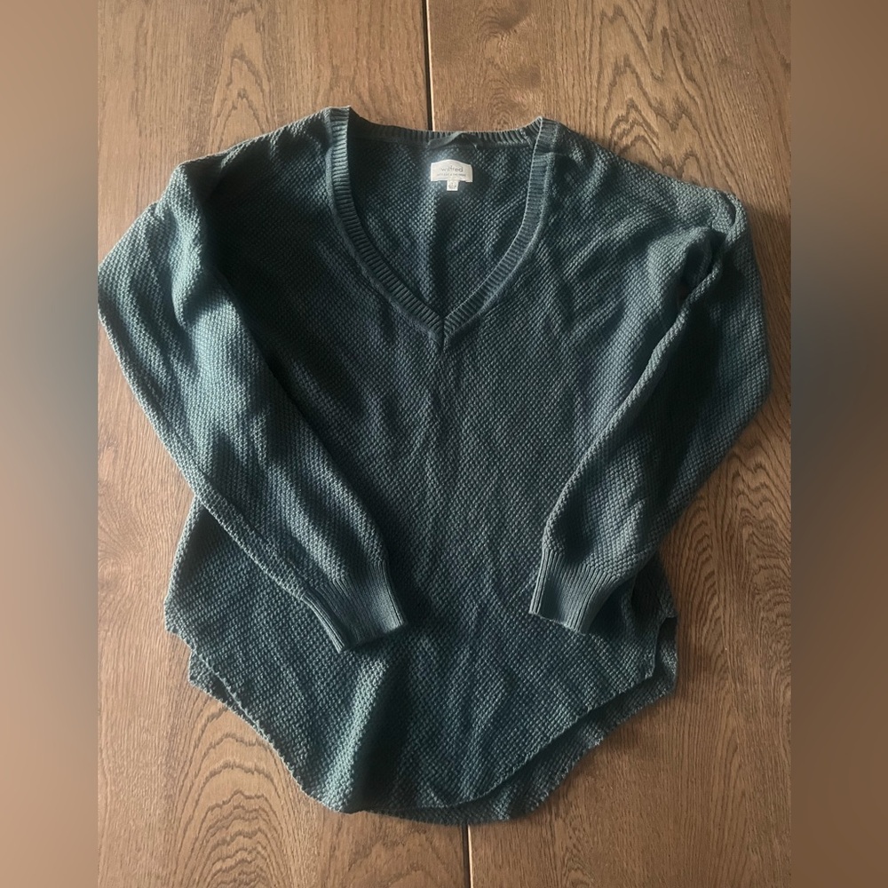 Wilfred V-Neck Waffle Knit Sweater